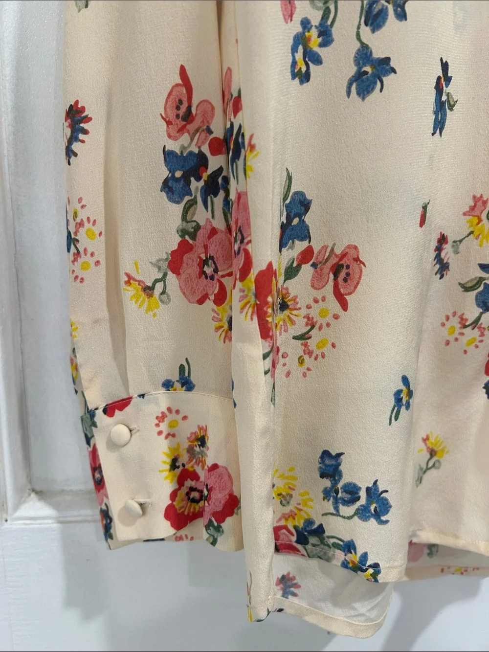Sezane Pierro Silk Cream Floral Long Sleeve V Neck Button Up Blouse Top - 34